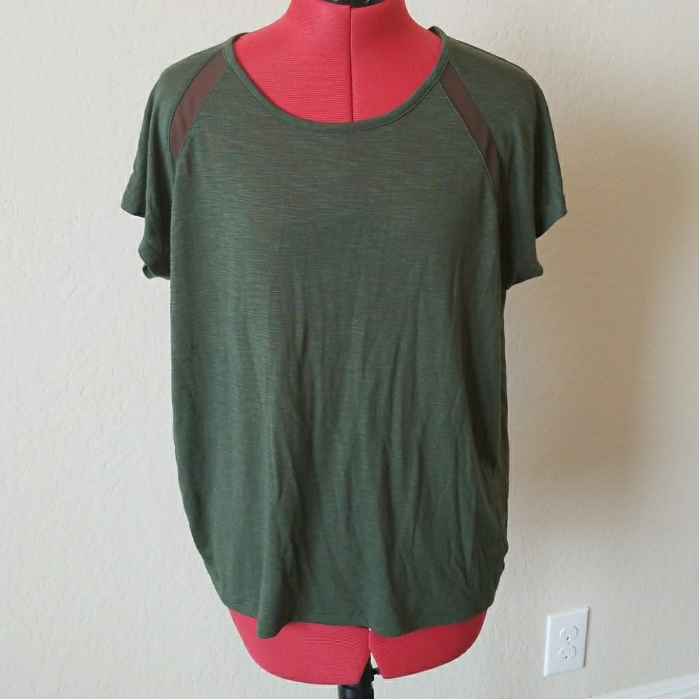 Olive top